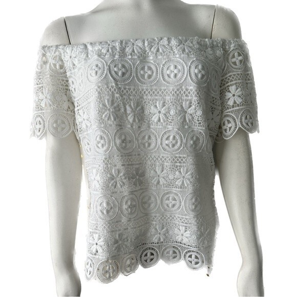 BB Dakota Women's White Off Shoulder Boho Floral Intricate Crochet Lace Top S - Picture 1 of 5